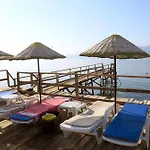 Nazan & Restaurant & Hotel Assos