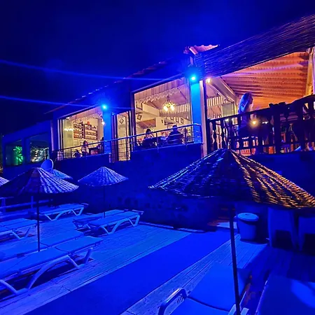 Nazan & Restaurant &