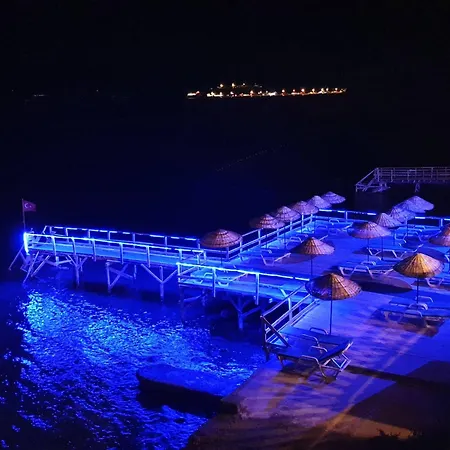 Nazan & Restaurant & Assos