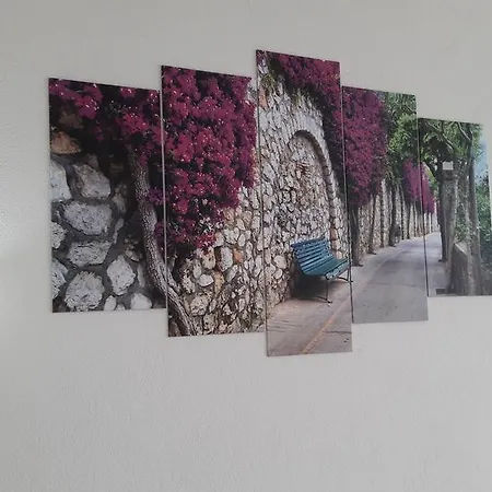 Nazan & Restaurant & Assos