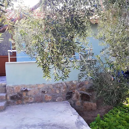 מלון Nazan & Restaurant &