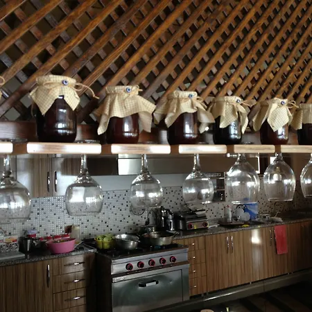 מלון Nazan & Restaurant & Assos