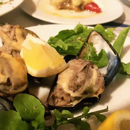 Nazan & Restaurant & 3* Assos