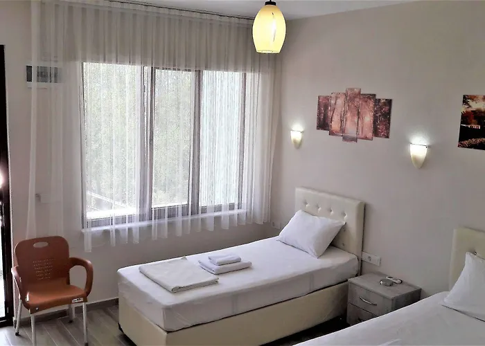 Nazan & Restaurant &