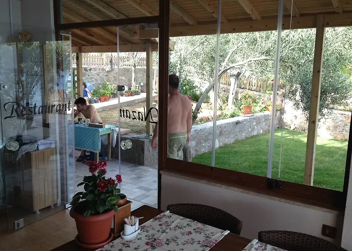 Nazan & Restaurant & 3* Assos