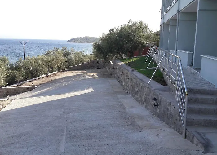 Hotel Nazan & Restaurant & 3*