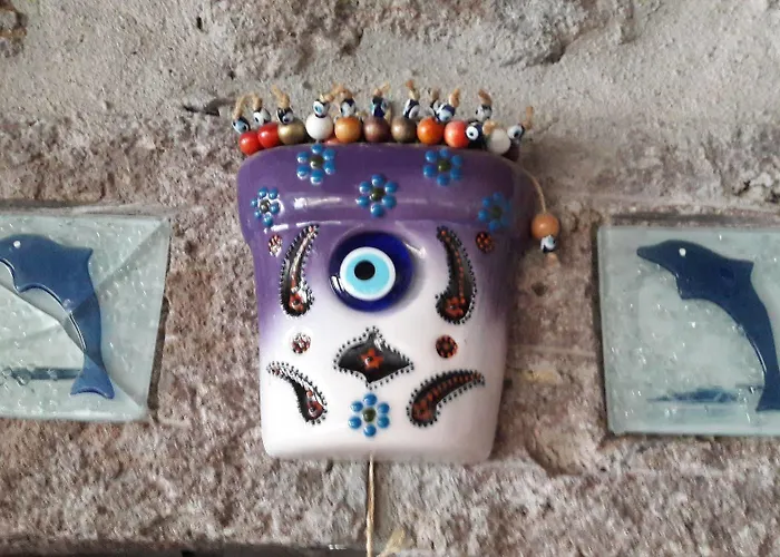 Nazan & Restaurant & Assos