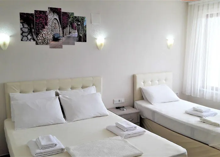 Nazan & Restaurant &